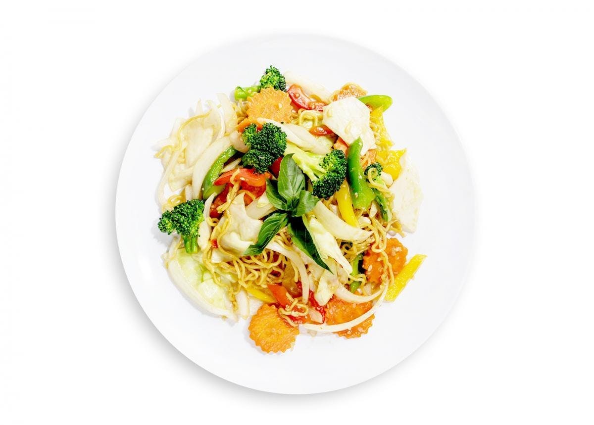 Thai Drunken Noodles with Mixed Veggies