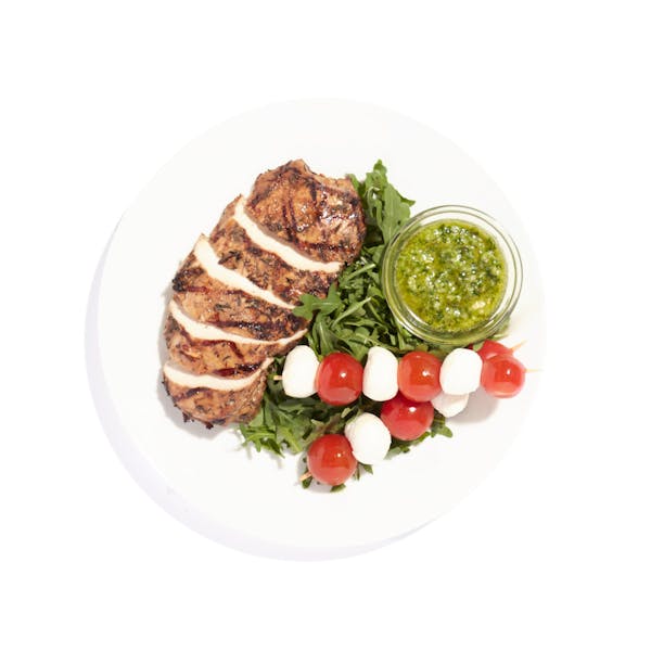 Caprese Salad with Herb-Grilled Chicken