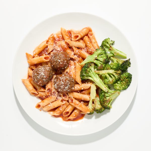 Classic Pasta Pomodoro