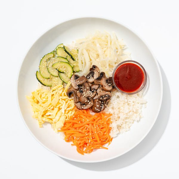 Korean Bibimbap with Sautéed Mushrooms