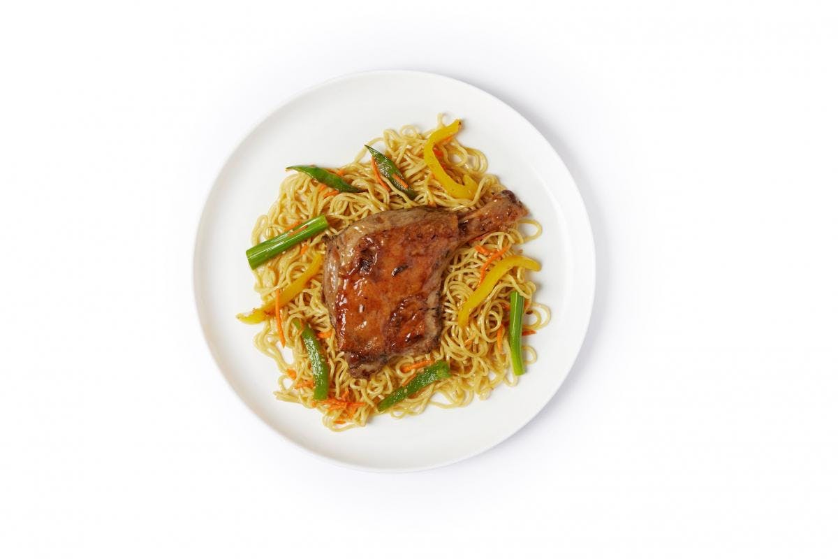 Braised Duck Leg with Stir-Fried Noodles