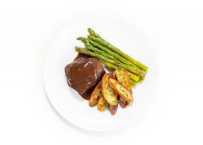 Filet Mignon with Red Wine Sauce