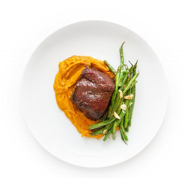 Red Wine-Braised Short Ribs