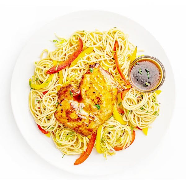 Chili Chicken with Hakka Noodles